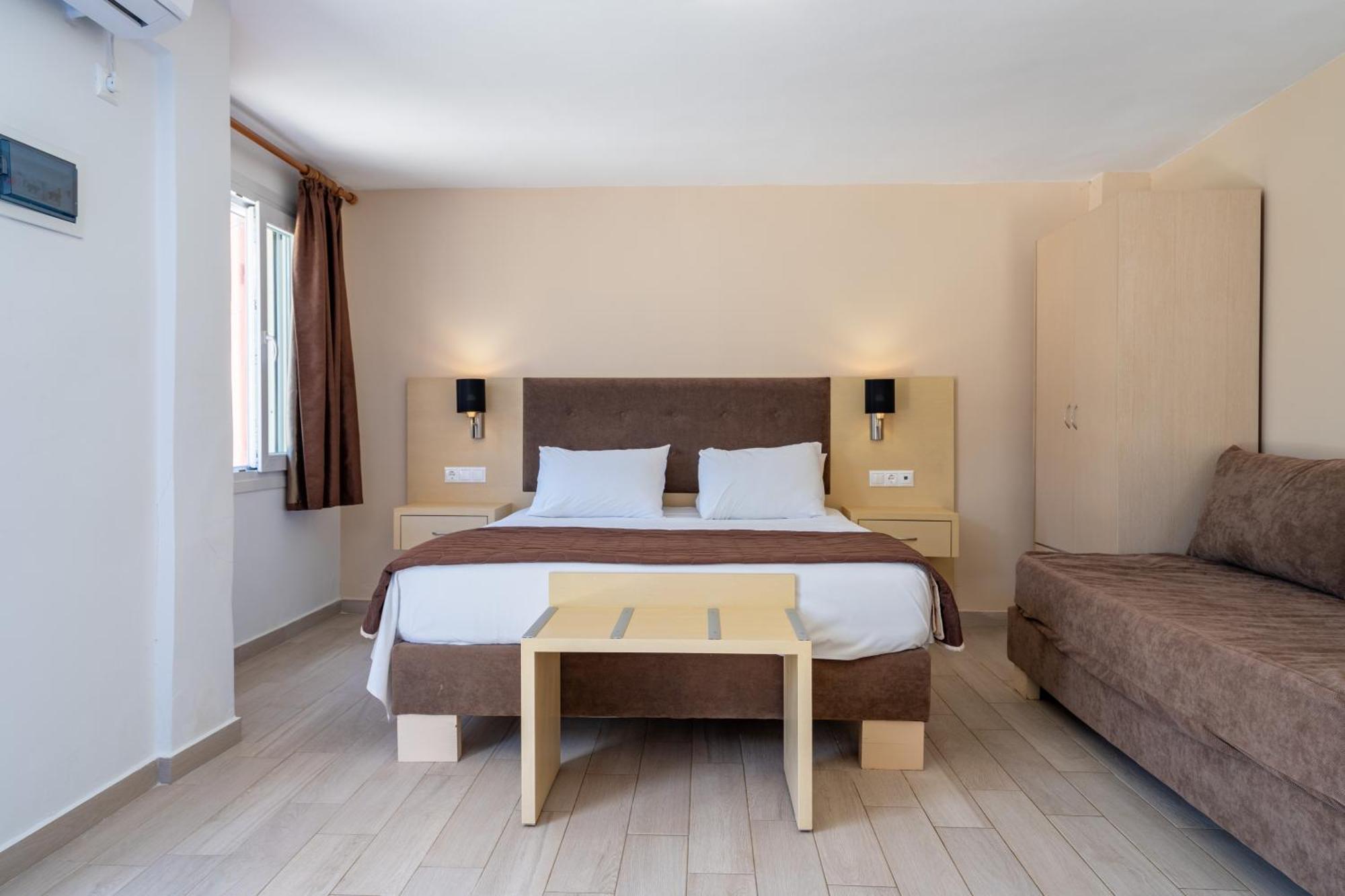 Vliho Bay Boutique Hotel Yénion 객실 사진